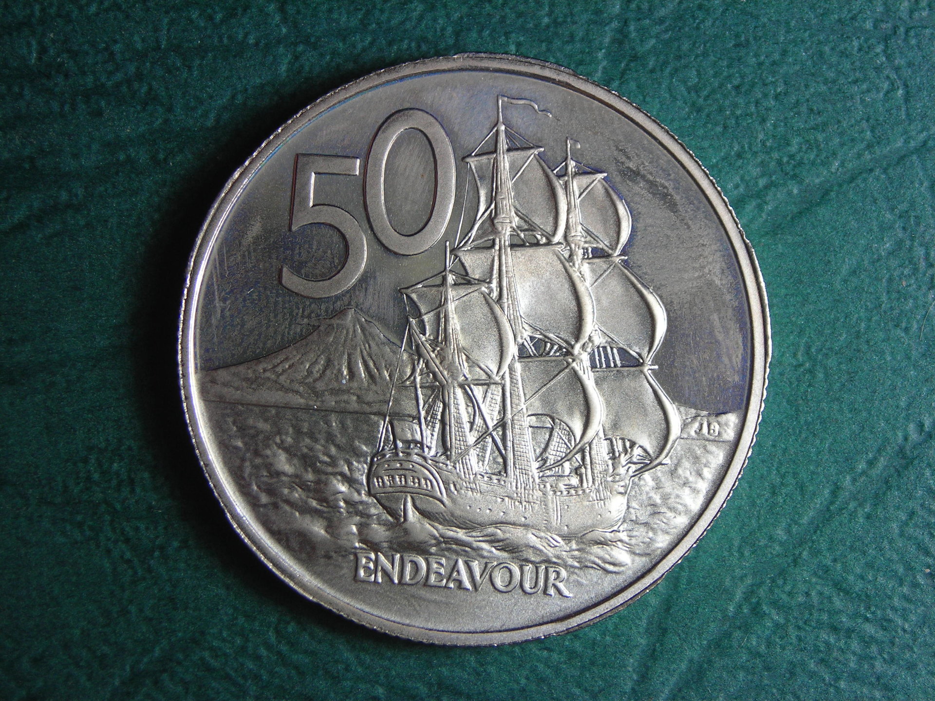 1981 NZ 50 c PR rev.JPG