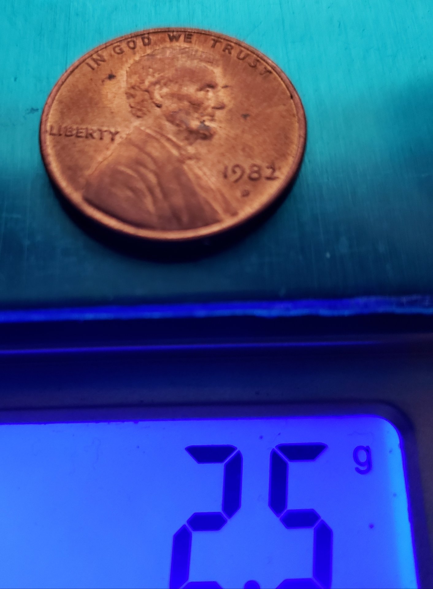 1982 d  large date zink.jpg