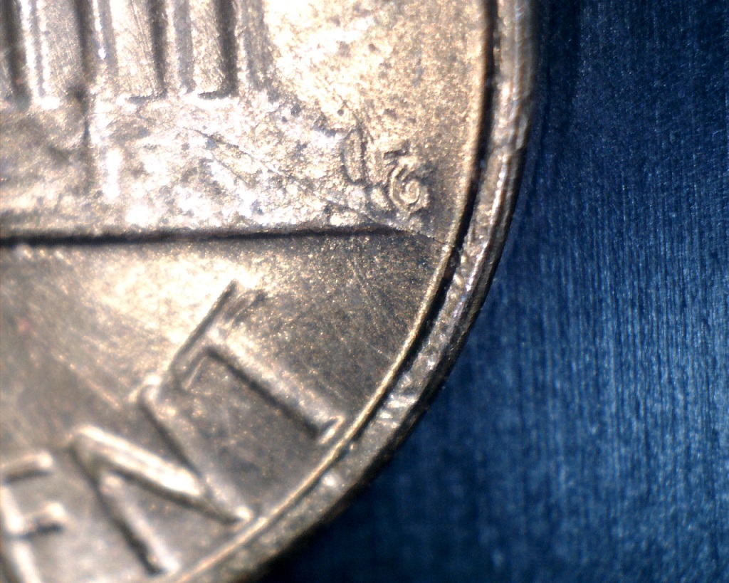 1982-P Rev Die Crack.jpg
