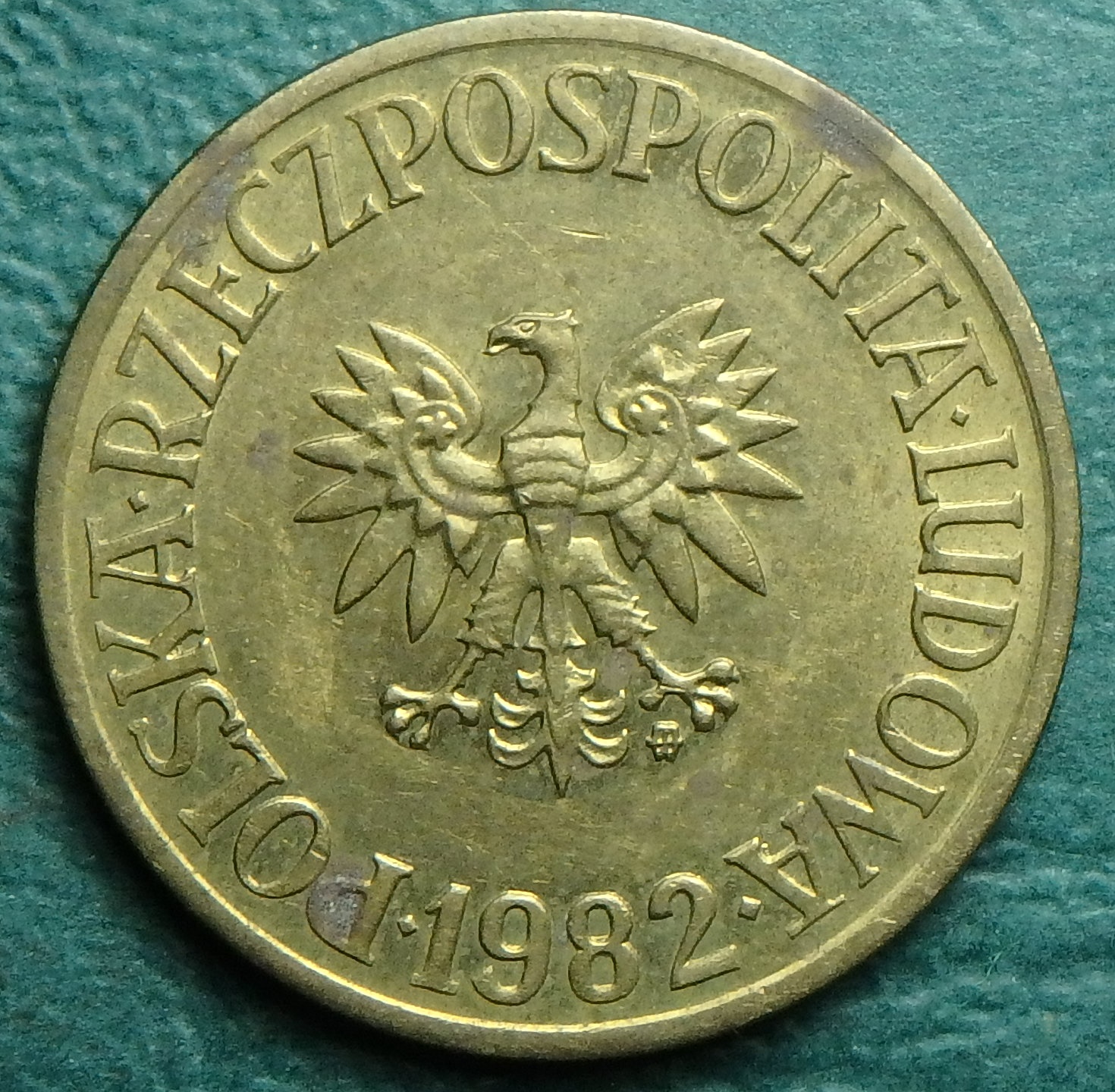 1982 PL 5 z obv.JPG