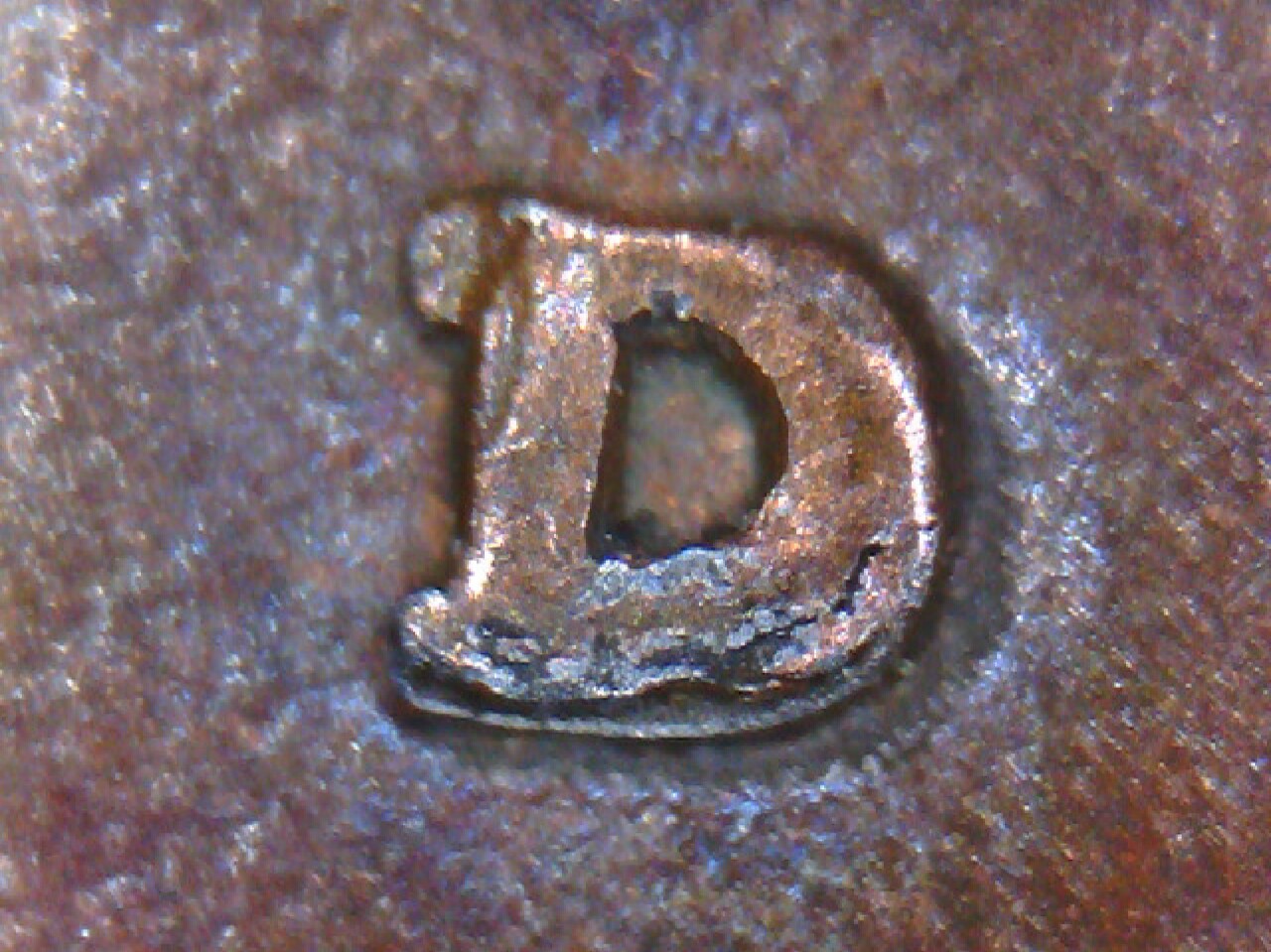 1983 d cent.jpg