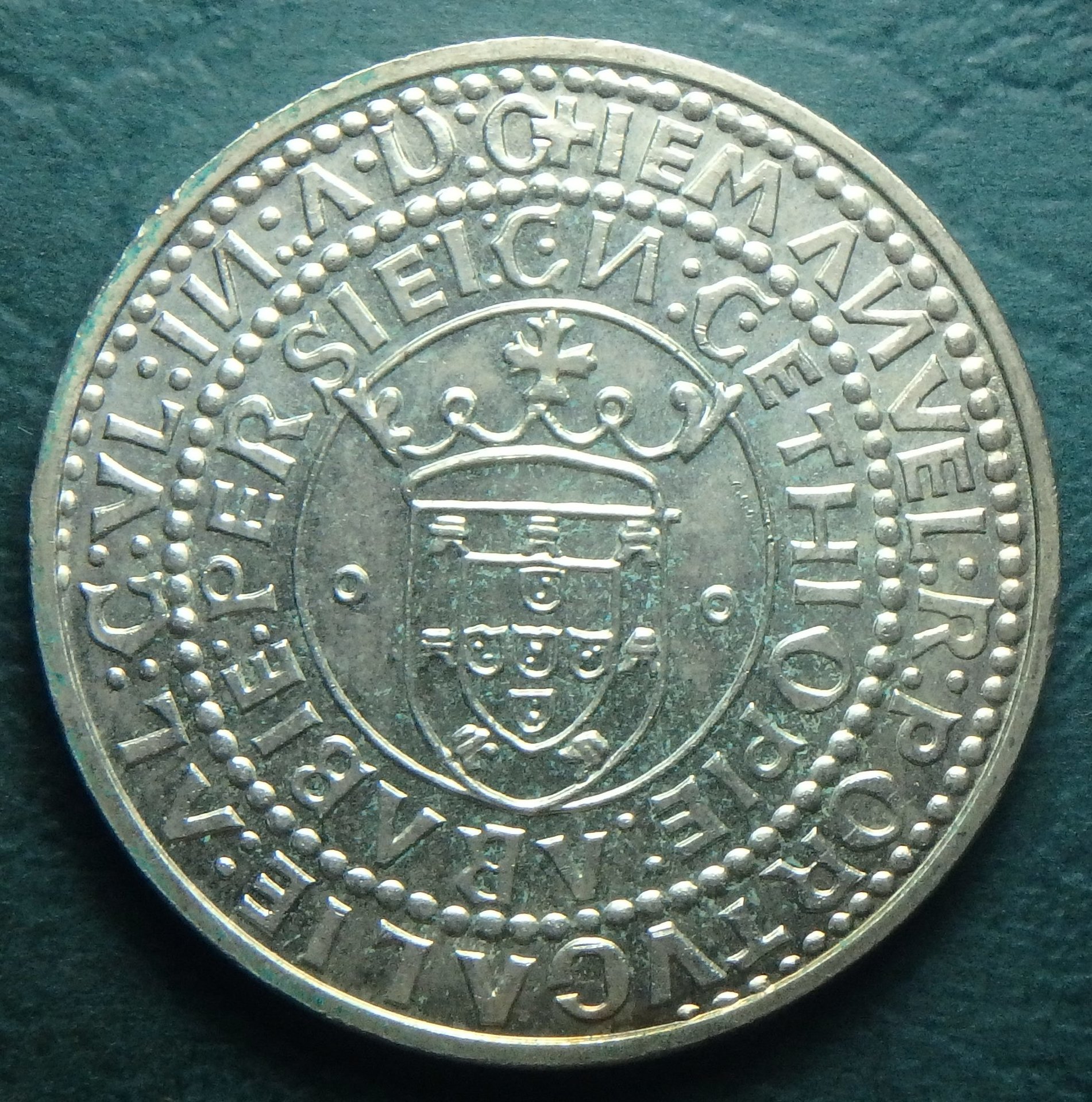1983 PT 1000 e rev.JPG