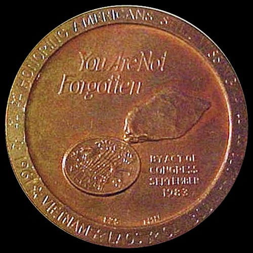 1983VietnamMIAMedalREV.jpg