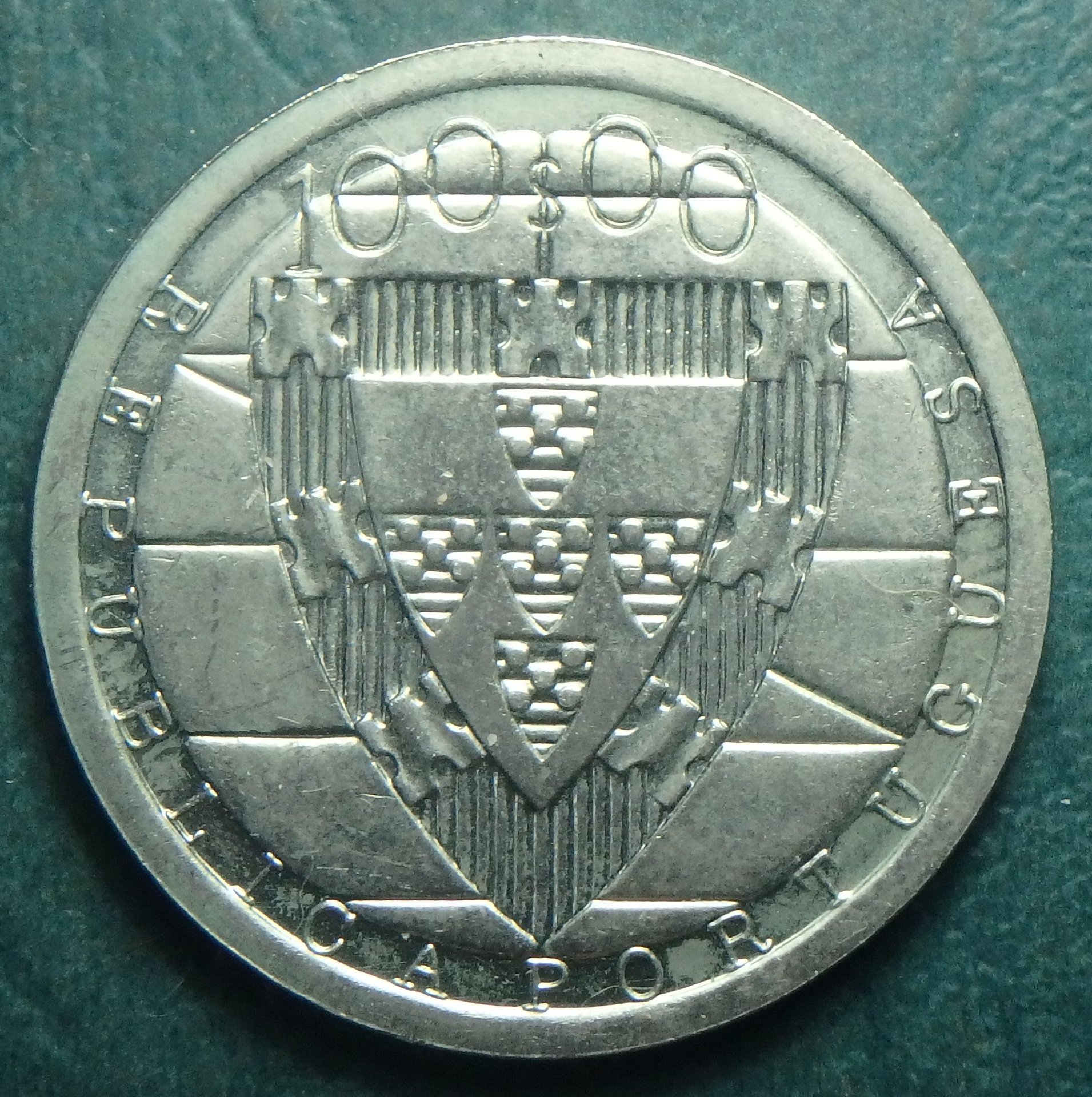 1985 PT 100 e obv.JPG