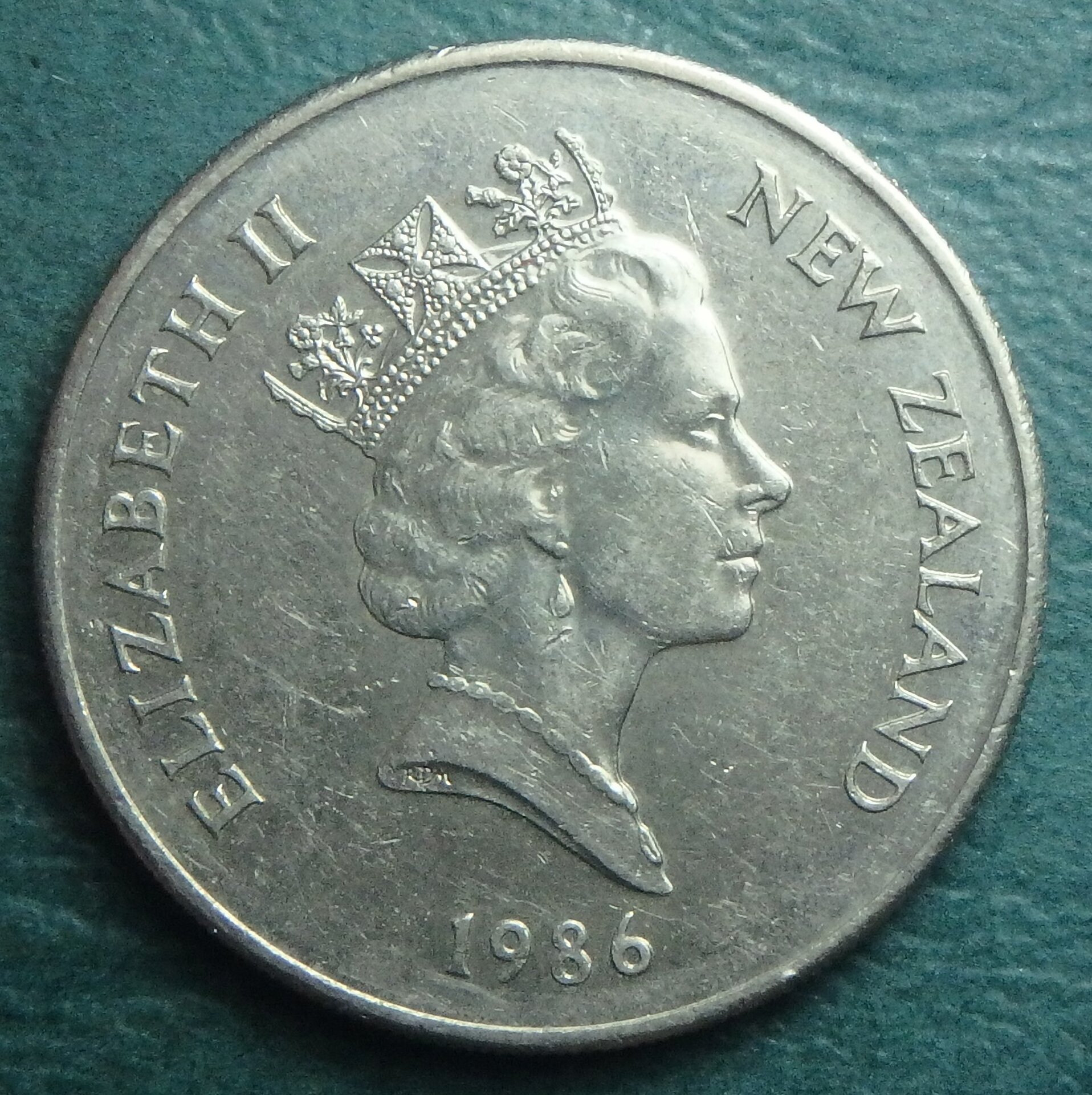 1986 NZ 20 c obv.JPG