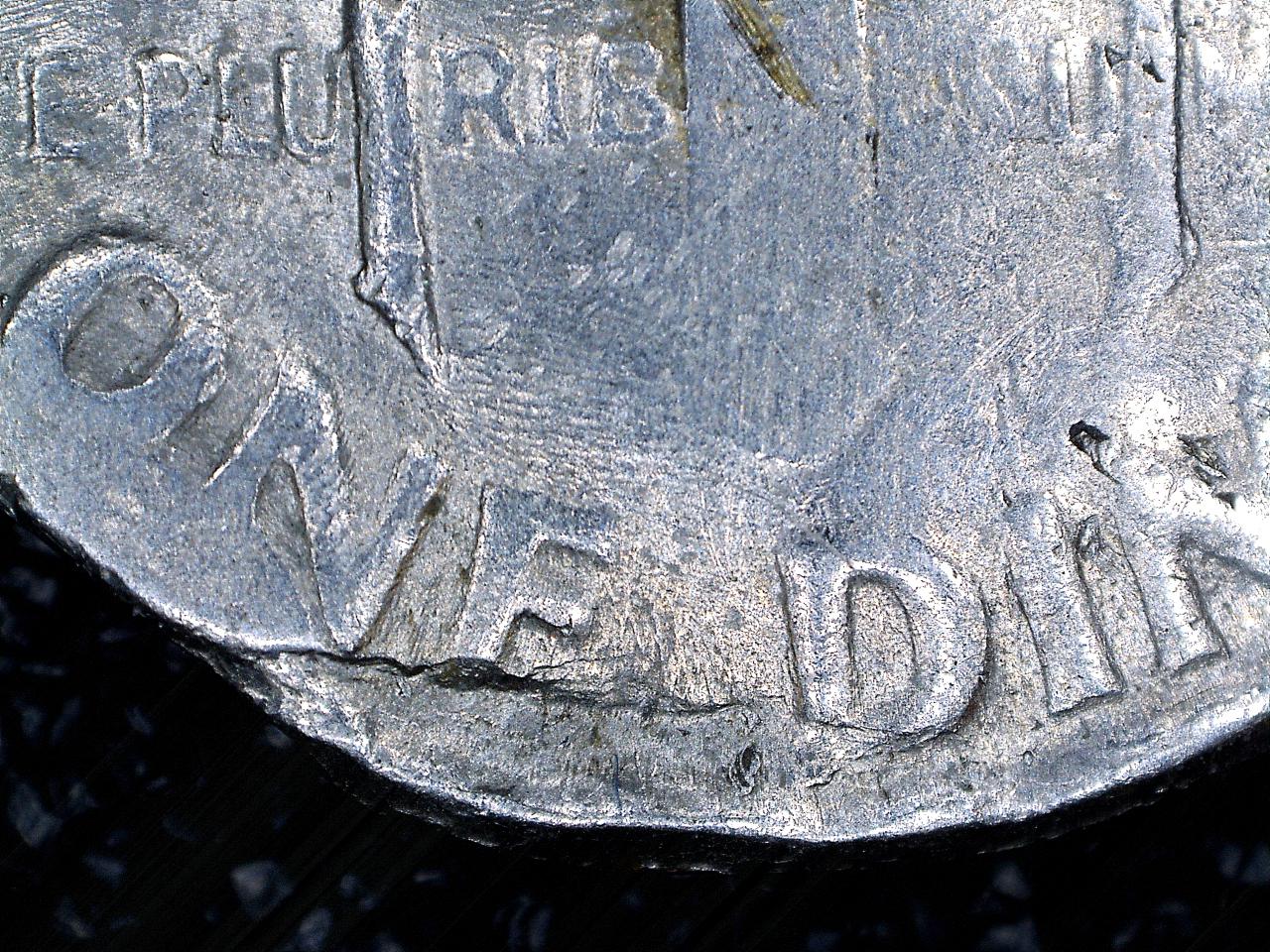 1989 RV Damaged2 Dime.jpg