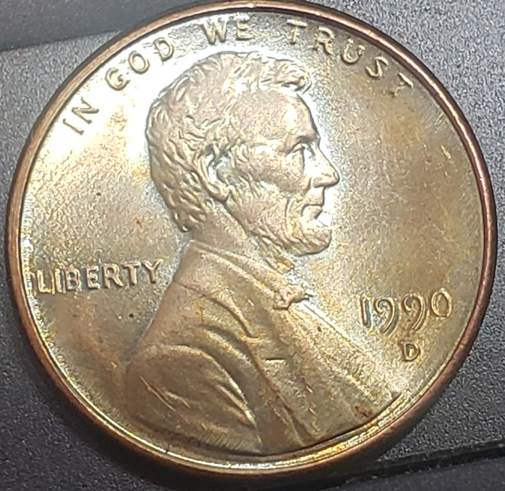 1990 5.jpg