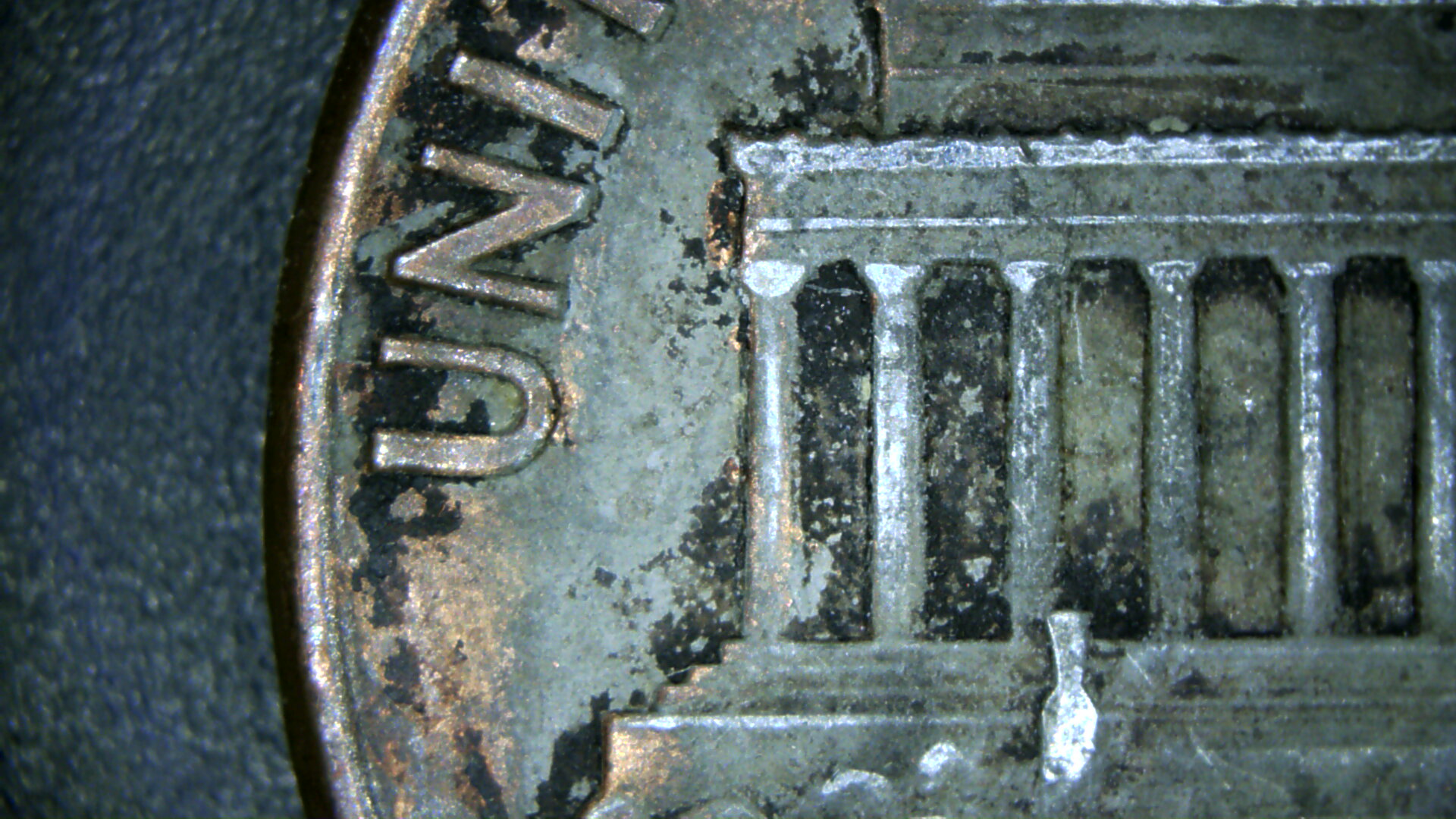 1990D_plating_worn1.png