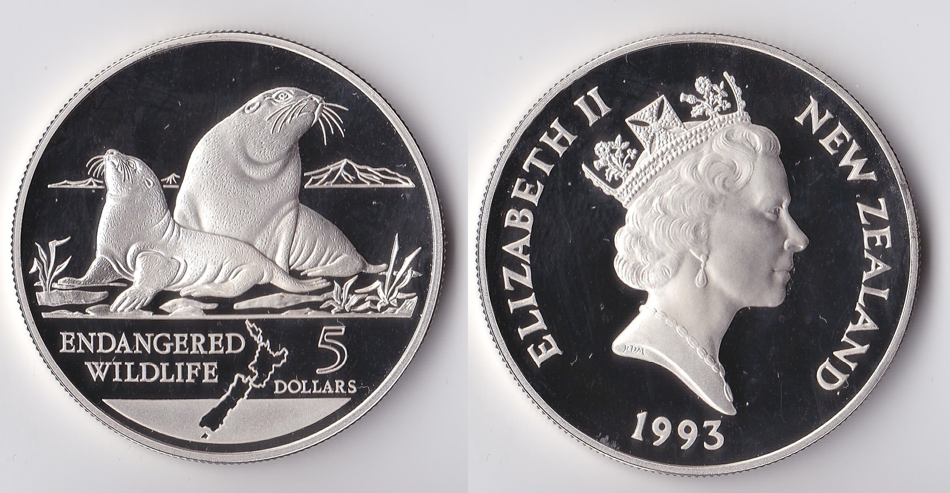 1993 new zealand 5 dollars.jpg