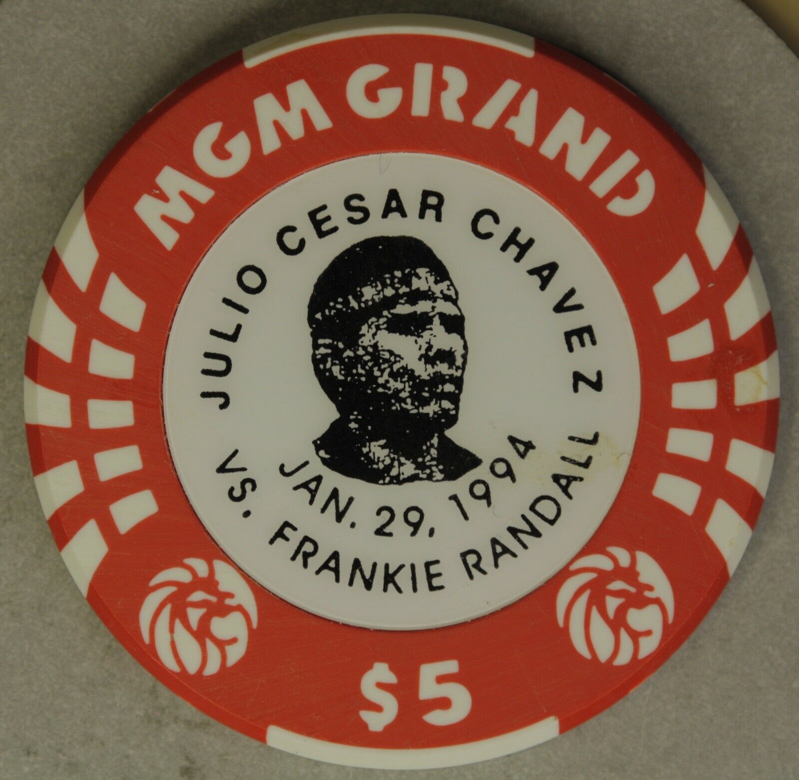 1994 Chavez Vs Randall MGM GRAND CASINO CHIP LAS VEGAS 1.jpg
