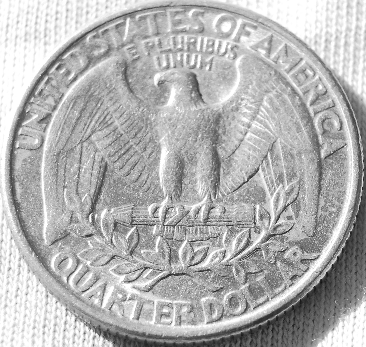 1994qtrrevbw.jpg