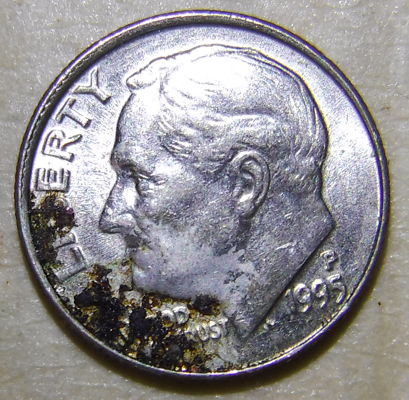 1995-P Dime Odd Obv. Rim Obv.jpg