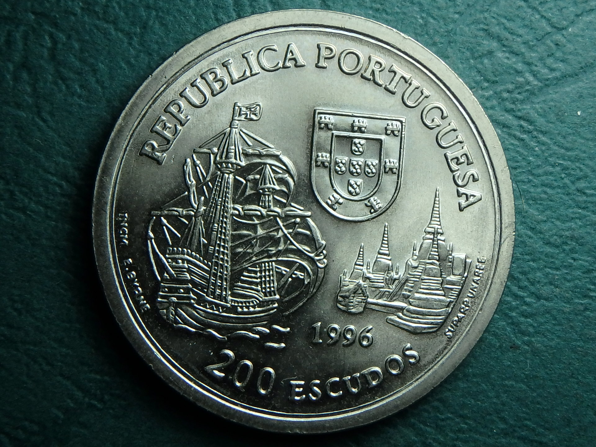 1996 POR 200 e obv.JPG