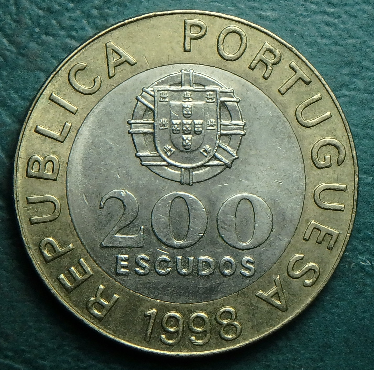 1998 PT 200 e rev.JPG