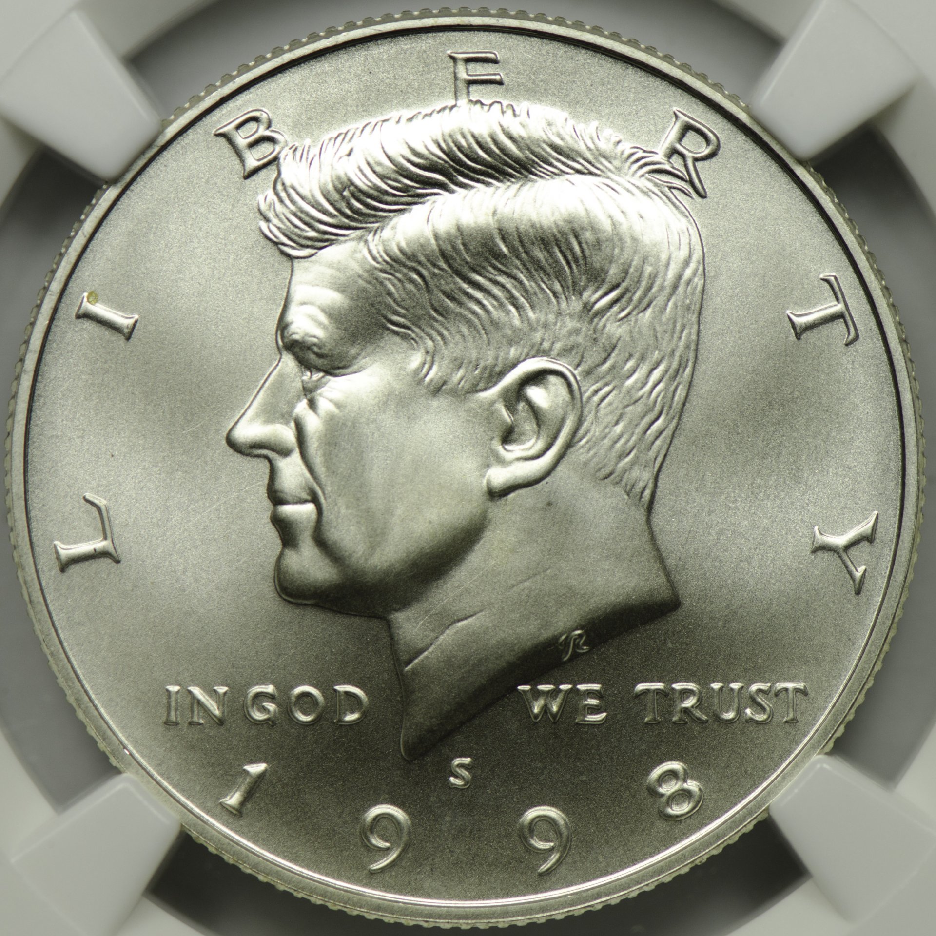 1998 S HALF DOLLAR - KENNEDY, PROOF NGC SP 69 SILVER Obv closeup f5.6 105mm-657.jpg