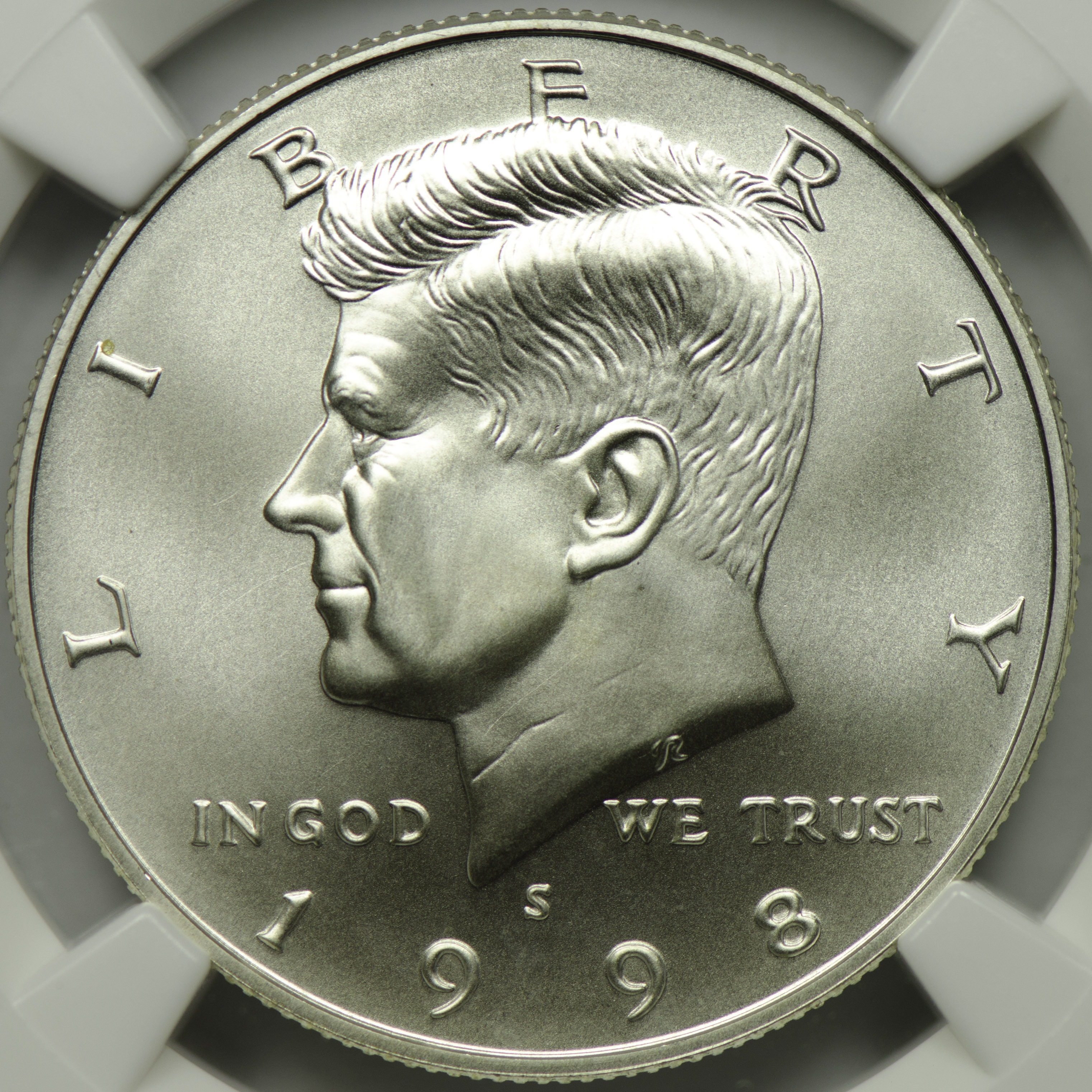 1998 S HALF DOLLAR - KENNEDY, PROOF NGC SP 69 SILVER Obv closeup f5.6 105mm-657.jpg