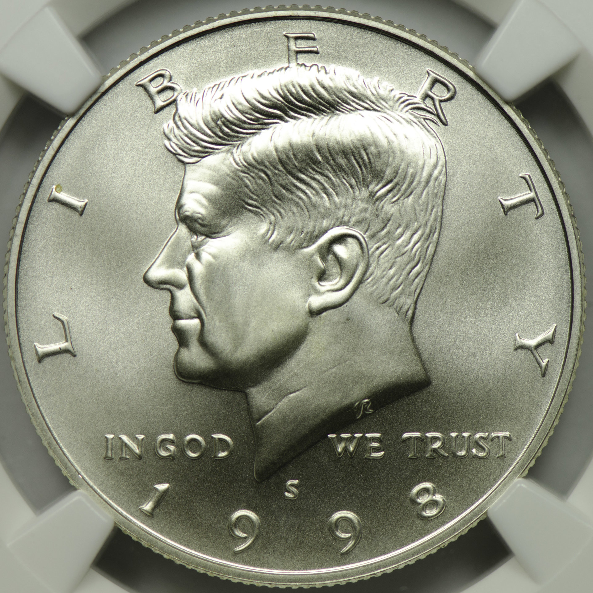 1998 S HALF DOLLAR - KENNEDY, PROOF NGC SP 69 SILVER Obv closeup f5.6 105mm-657.jpg