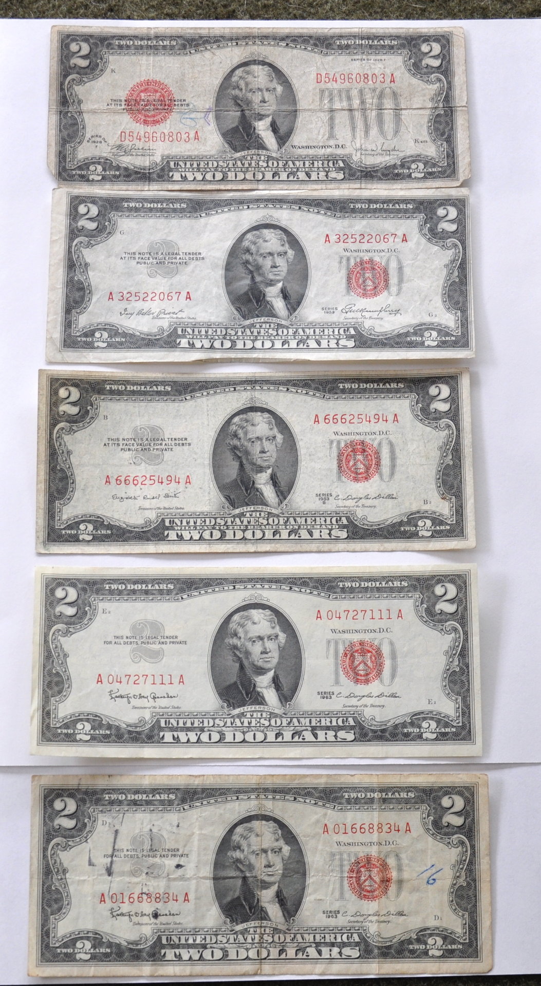 $2 Bills from 1928 - 1934.jpg