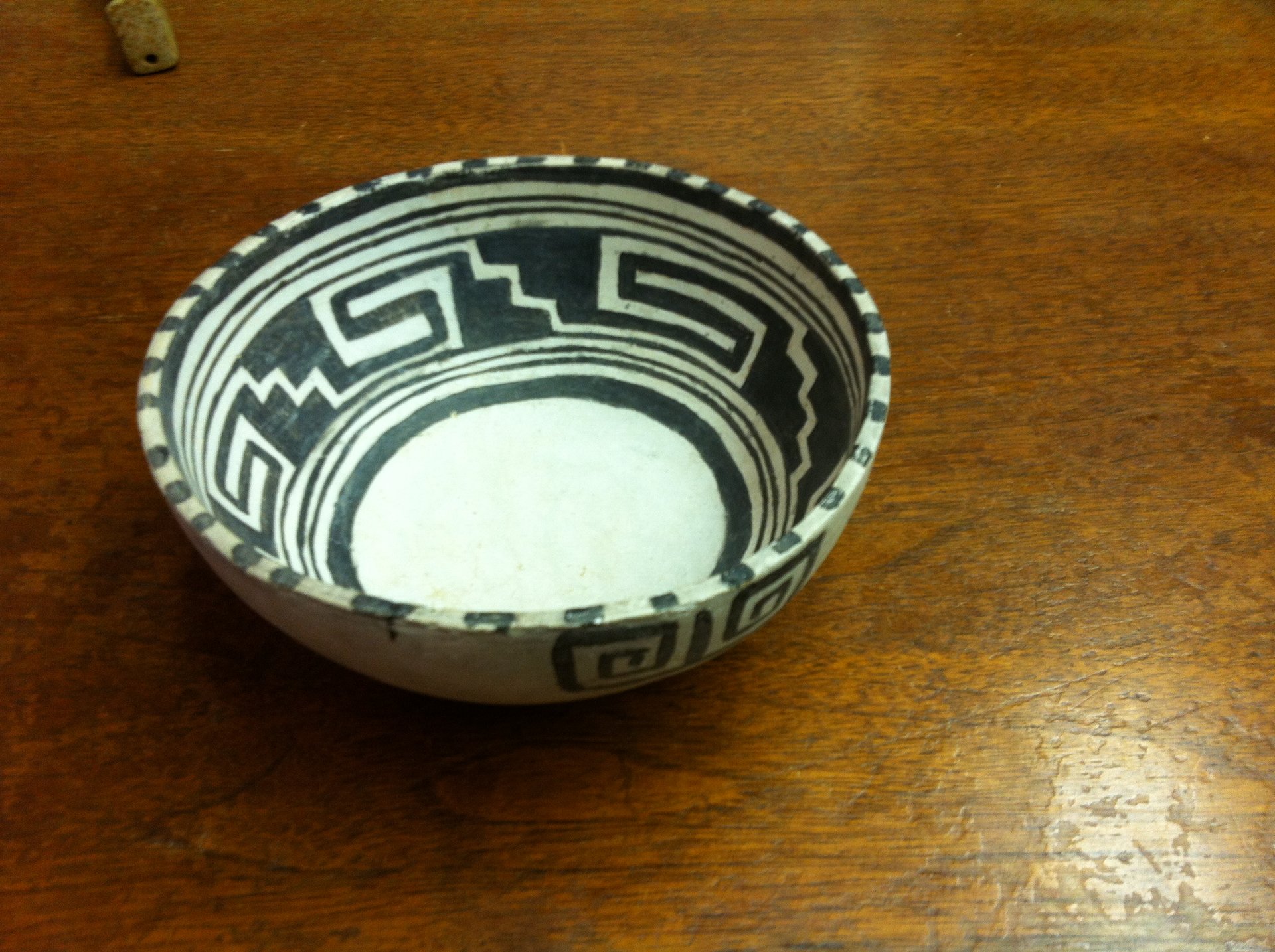 2-lg-pott-bowl-040114.JPG