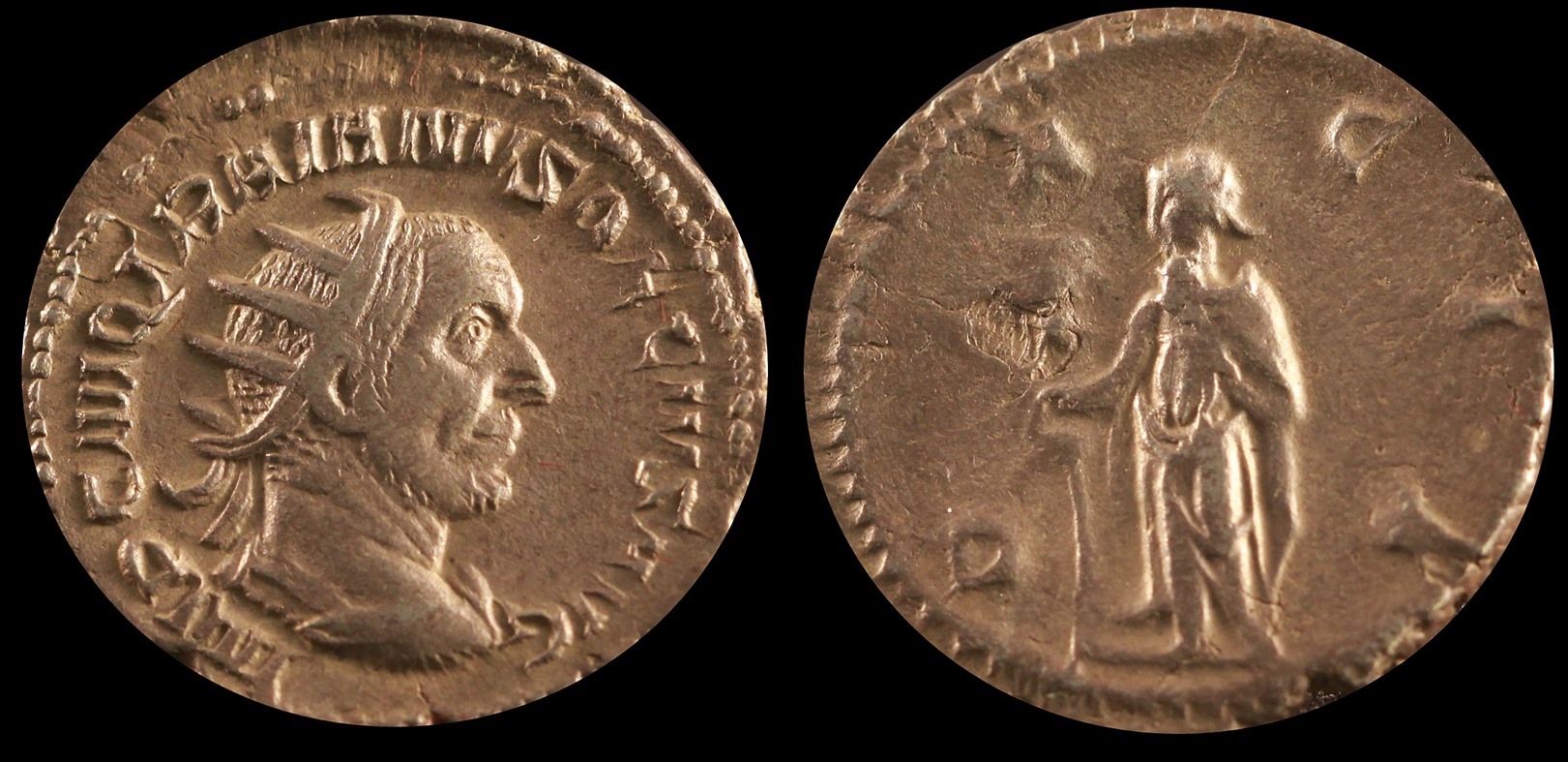 20-Trajan D Dacia combo.jpg