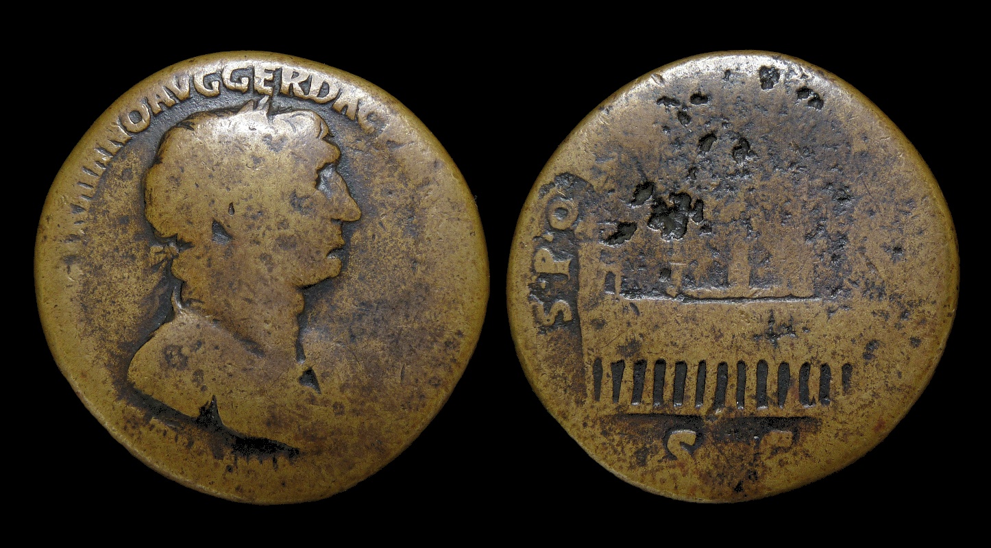 20 Trajan - Sestertius Circus Maximus.jpg