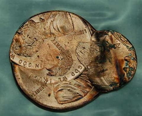 2000p-cent.jpg