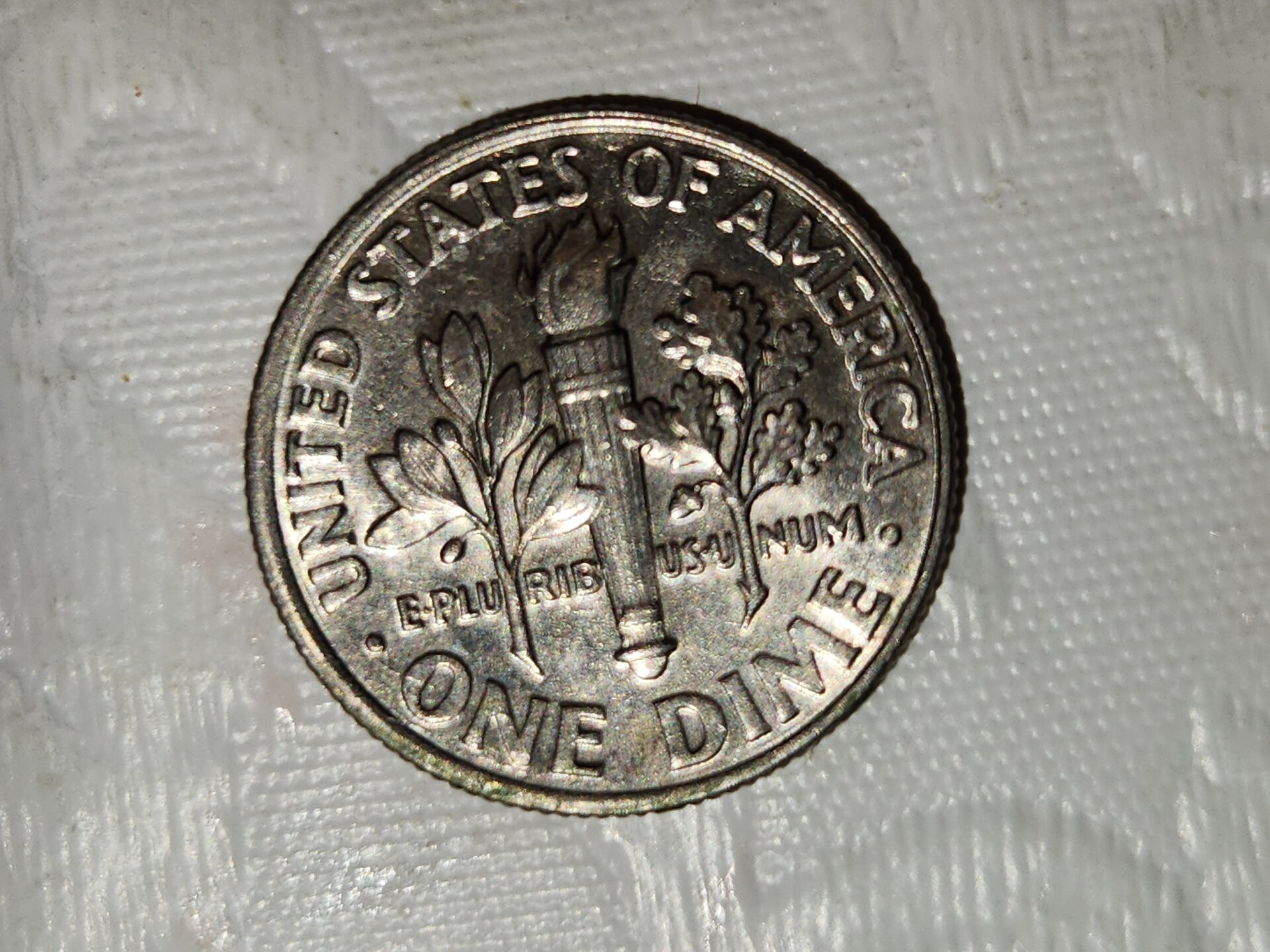 2001 dime rev.jpg
