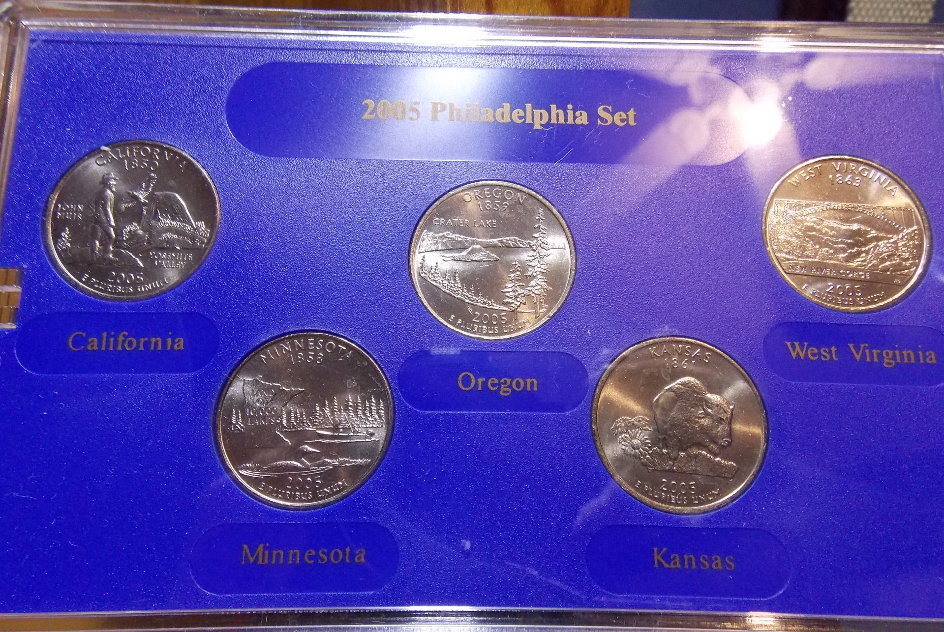 2004 philidelphia flag set.jpg