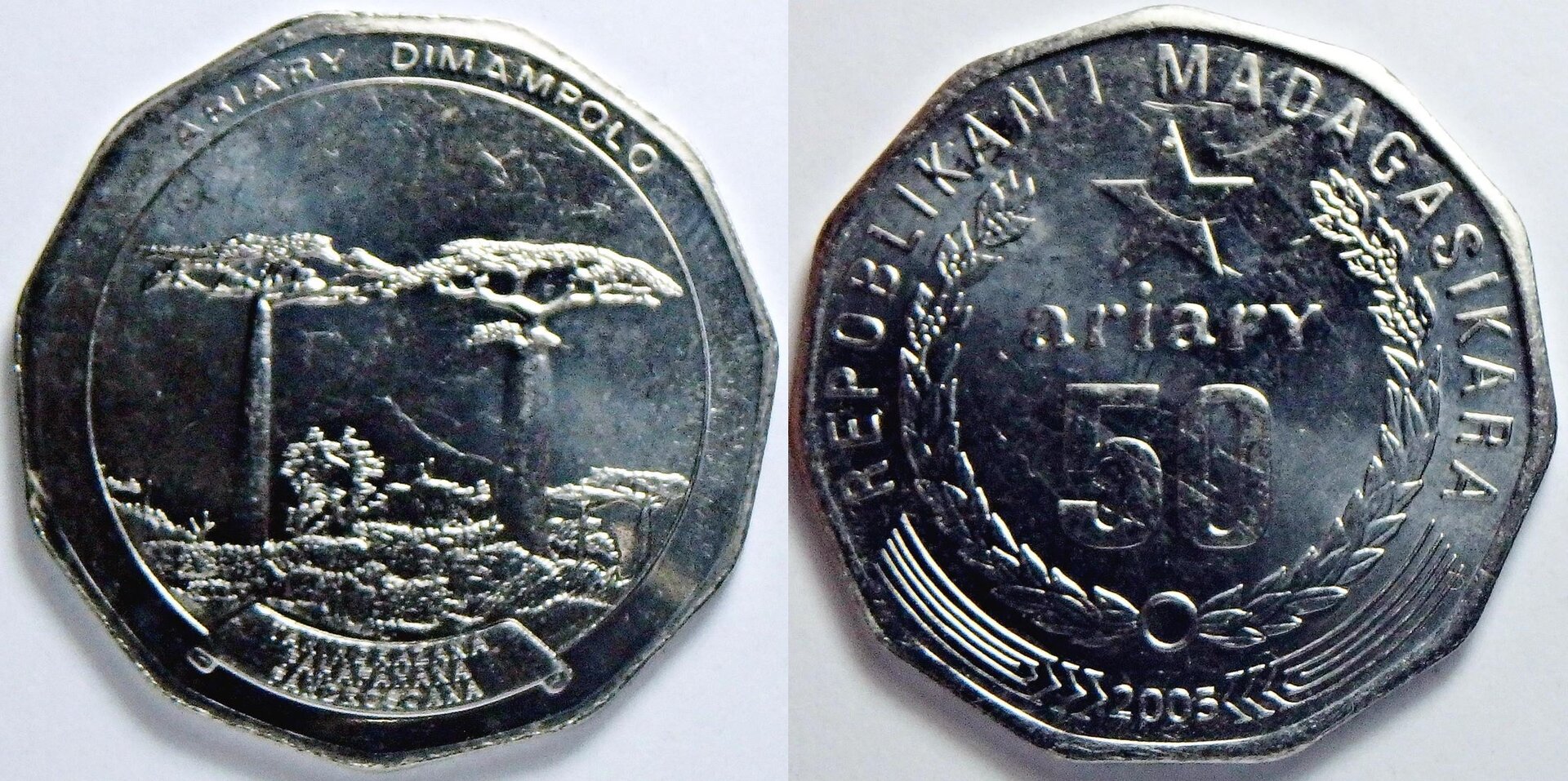 2005 MG 50 a.jpg