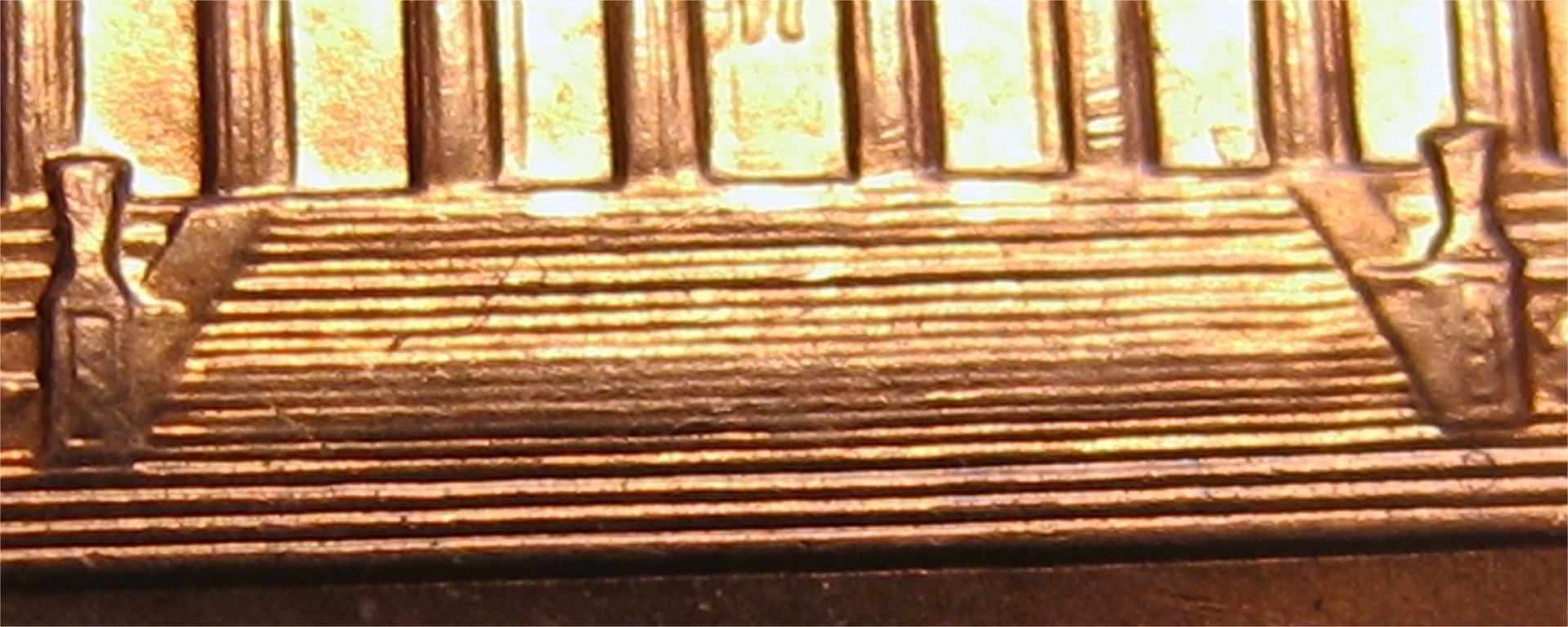 2006Lincoln_StepsClose.jpg