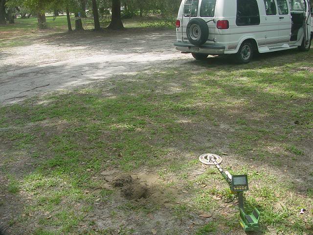 2007-09-25c-First-Dig.jpg