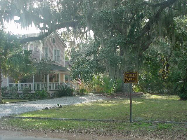 2008-01-10e-Satilla-Square.jpg