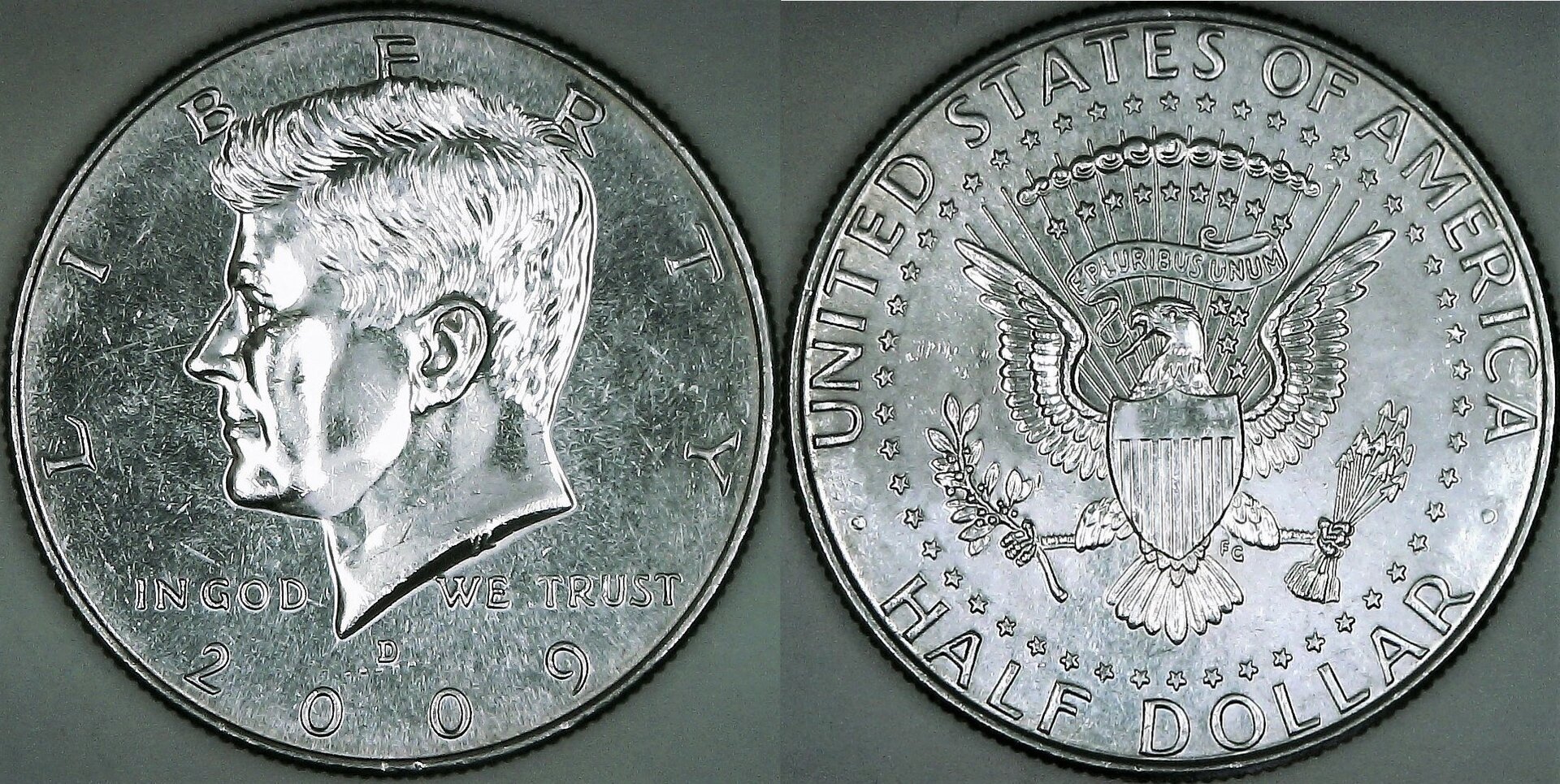 2009D-JFK,Elvis.jpg