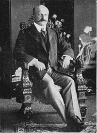 200px-Tcitp_d782_j_h_stewart_lockhart_commissioner_at_weihaiwei.jpg