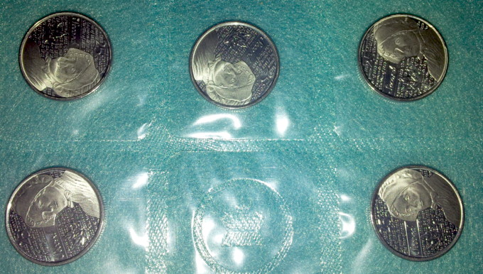 2013 CAN Quarter set_a.JPG