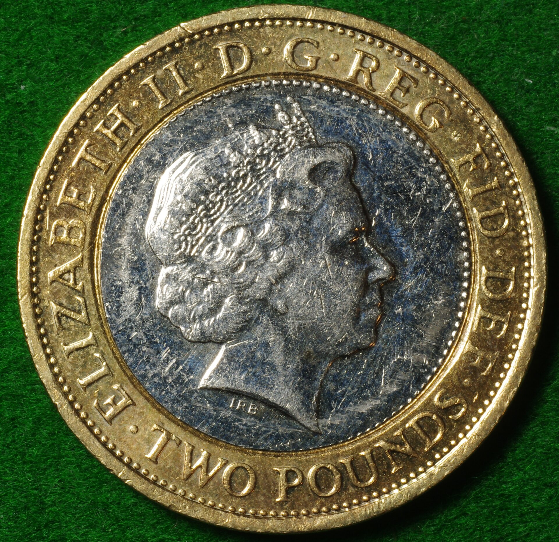 2013 UR 2P 2.JPG