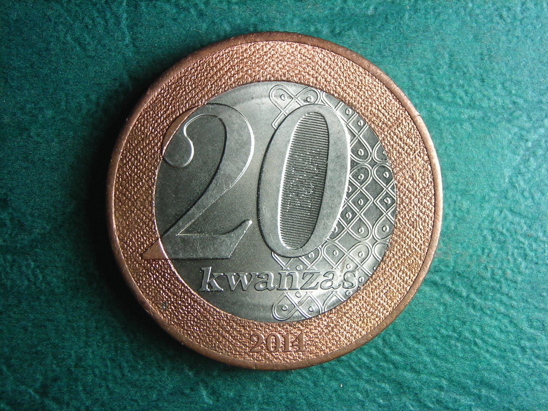 2014 Angola 20 k rev.JPG