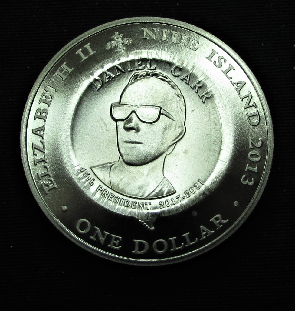 2015 MM Open House OS Niue Island Dollar - obverse 1.JPG