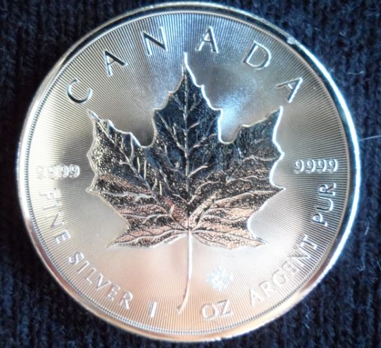 2016 Canadian 5 Dollar Silver Dollar ReverseSM.JPG