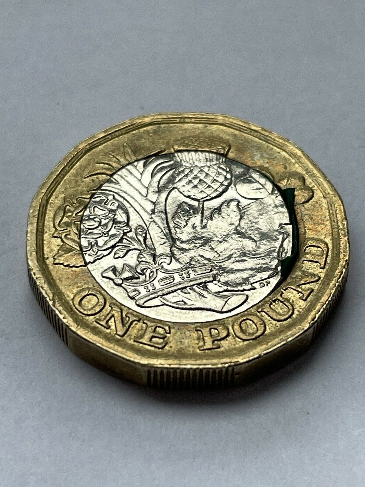 2017 gb £1 error 2.jpg