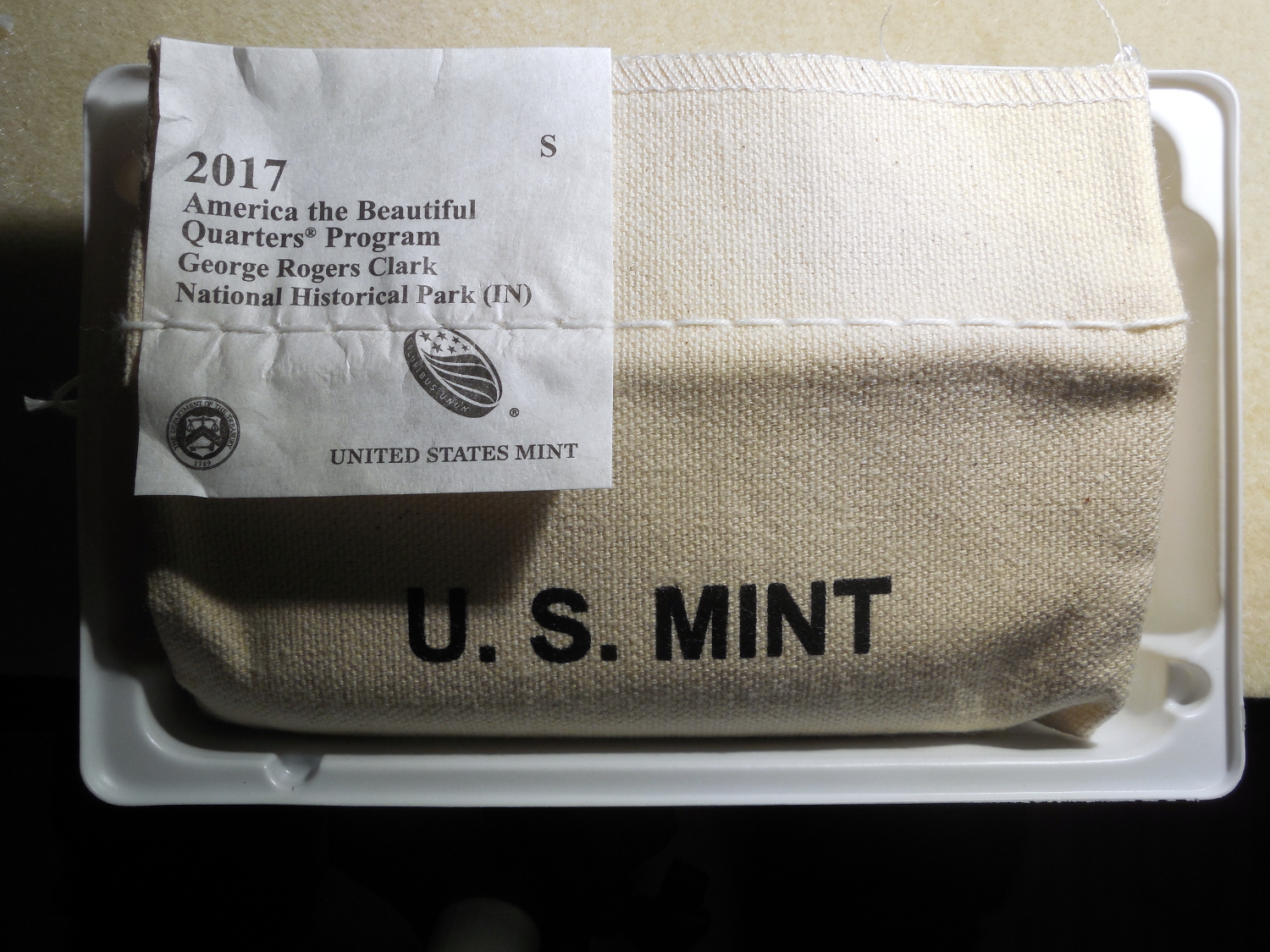 2017-S IN BAG B.JPG