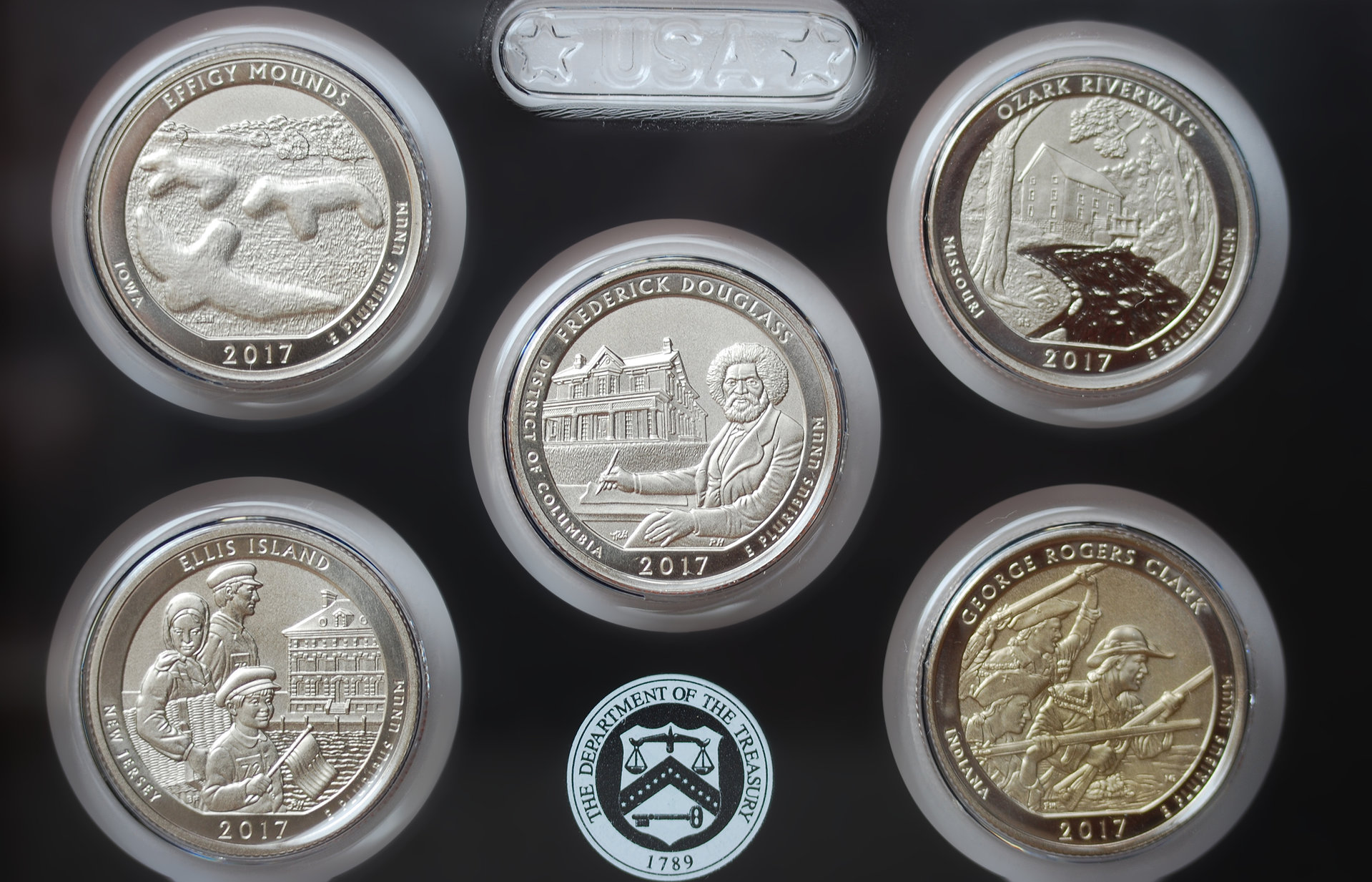 2017mintsetfull.jpg