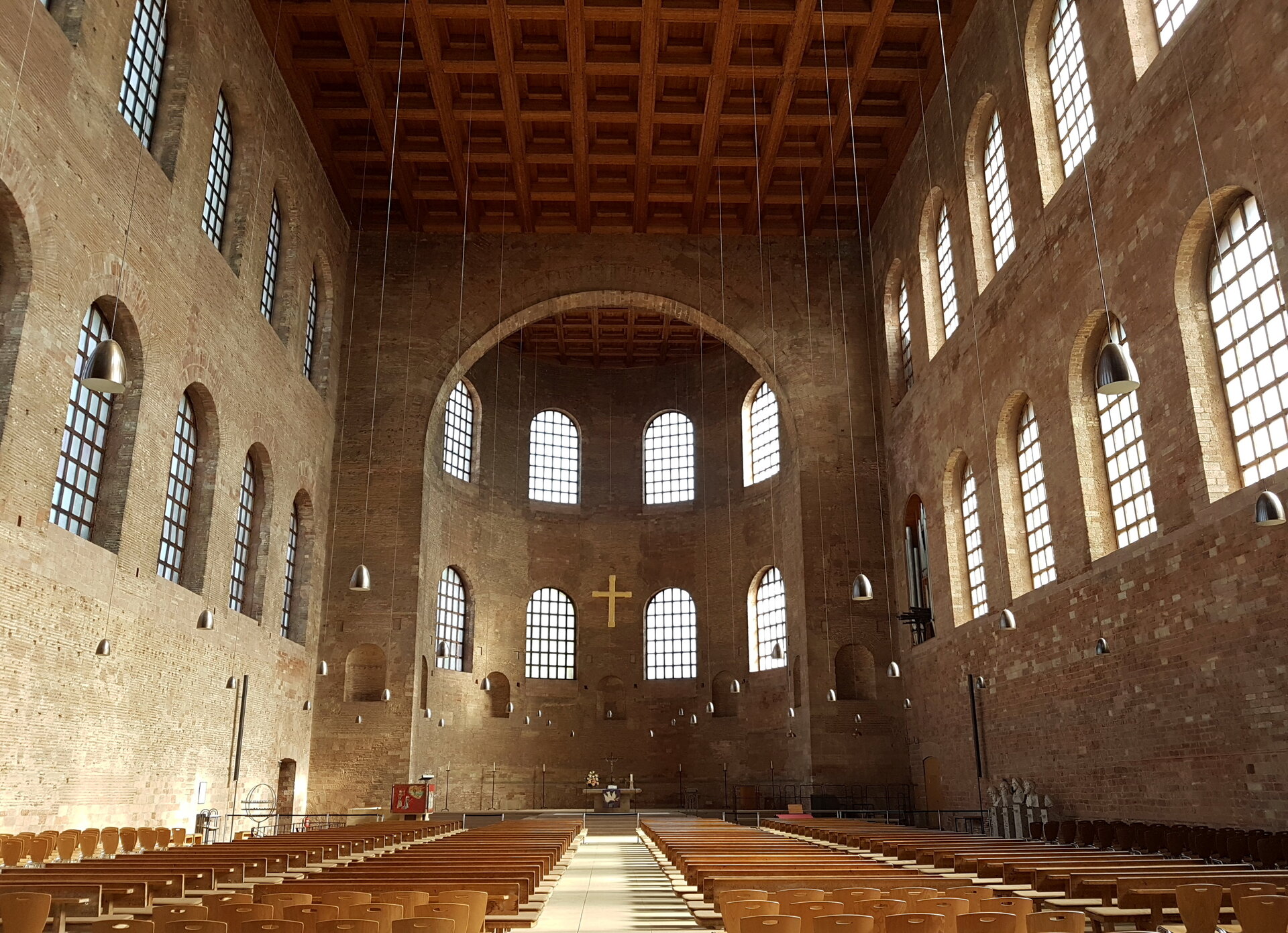 2018_Trier,_Konstantinbasilika_13.jpg