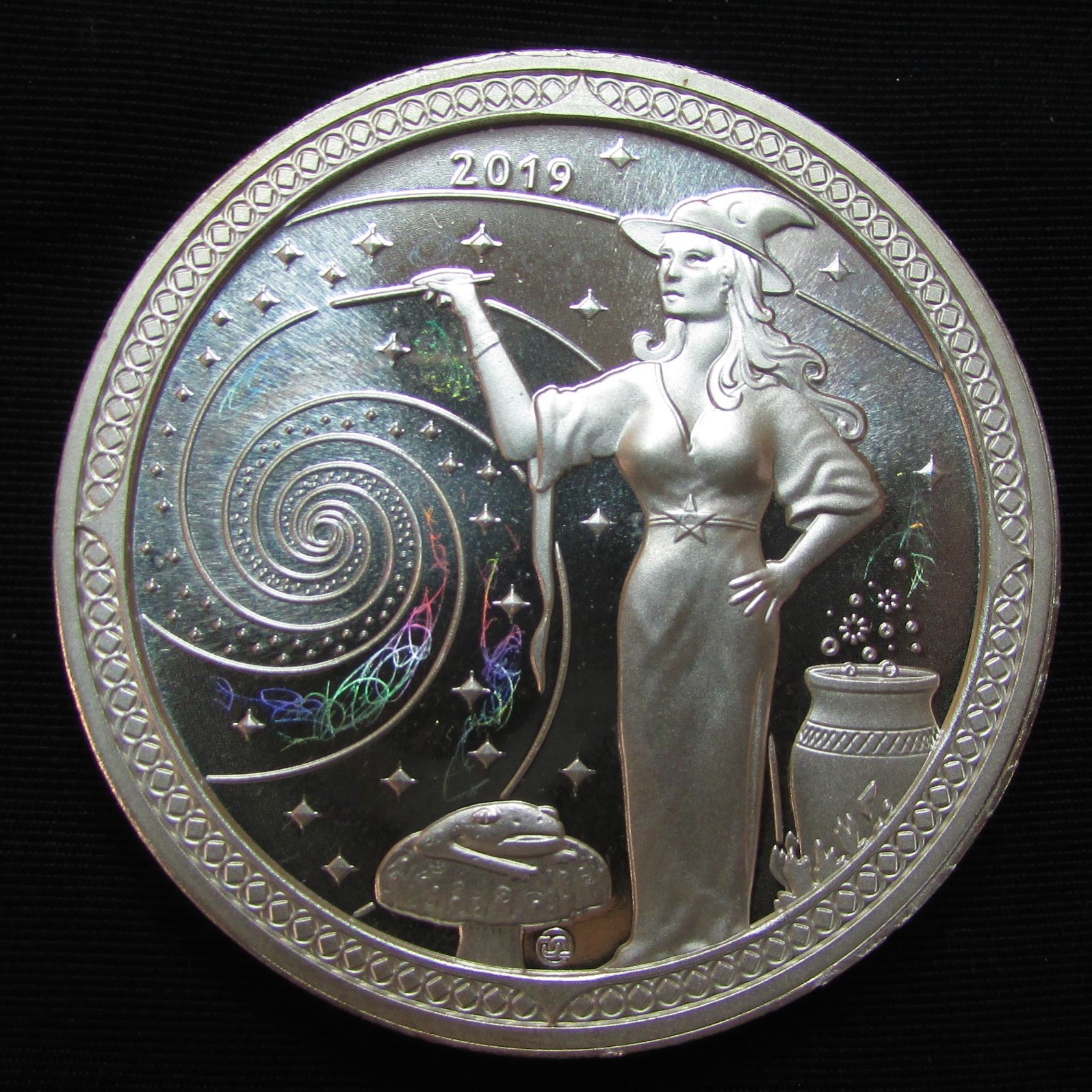 2019 KOTCT 93g Silver Holigraphic - 50mm - obverse.jpg