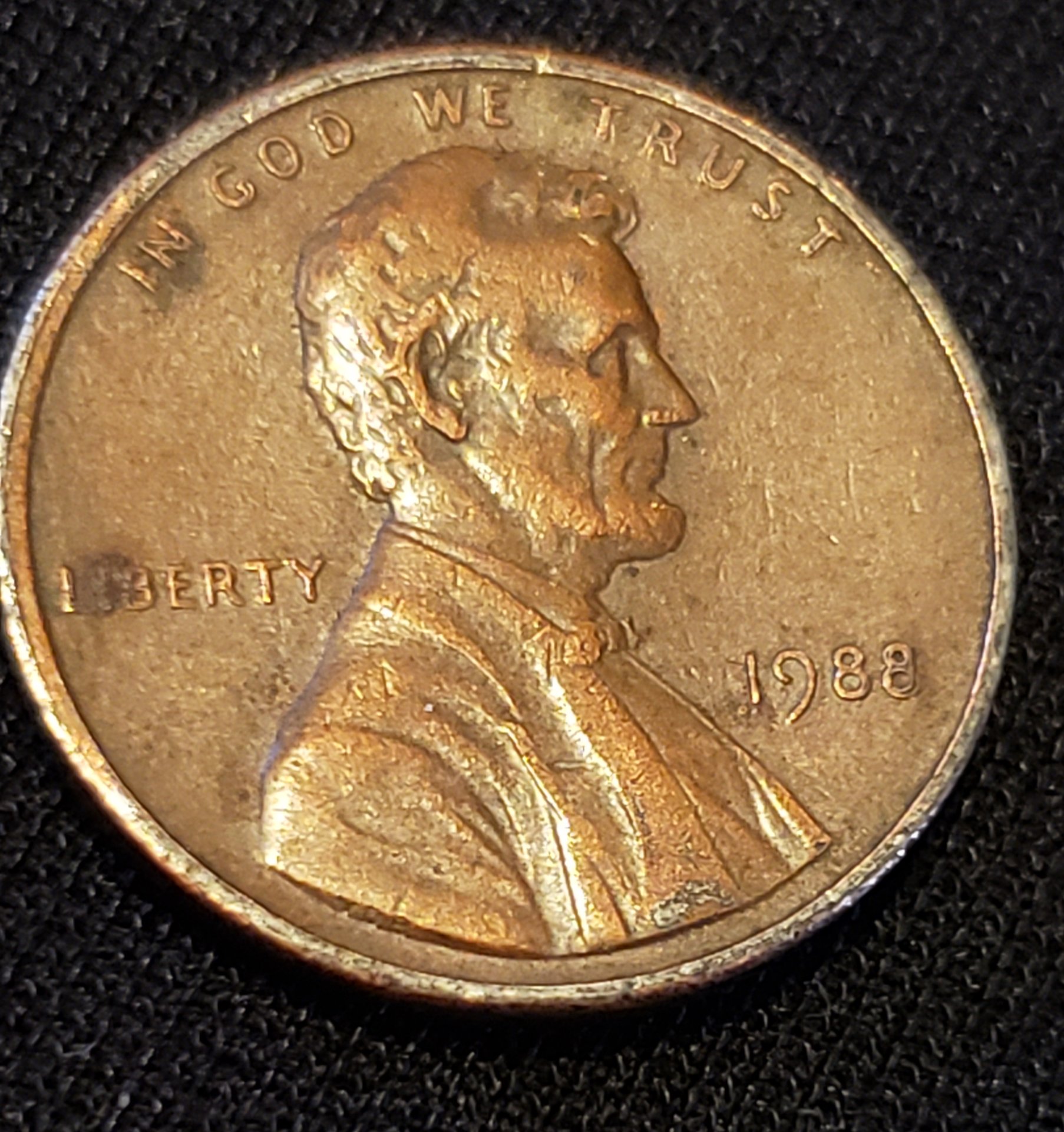 1988 penny odd 8 and in the letters? | Coin Talk