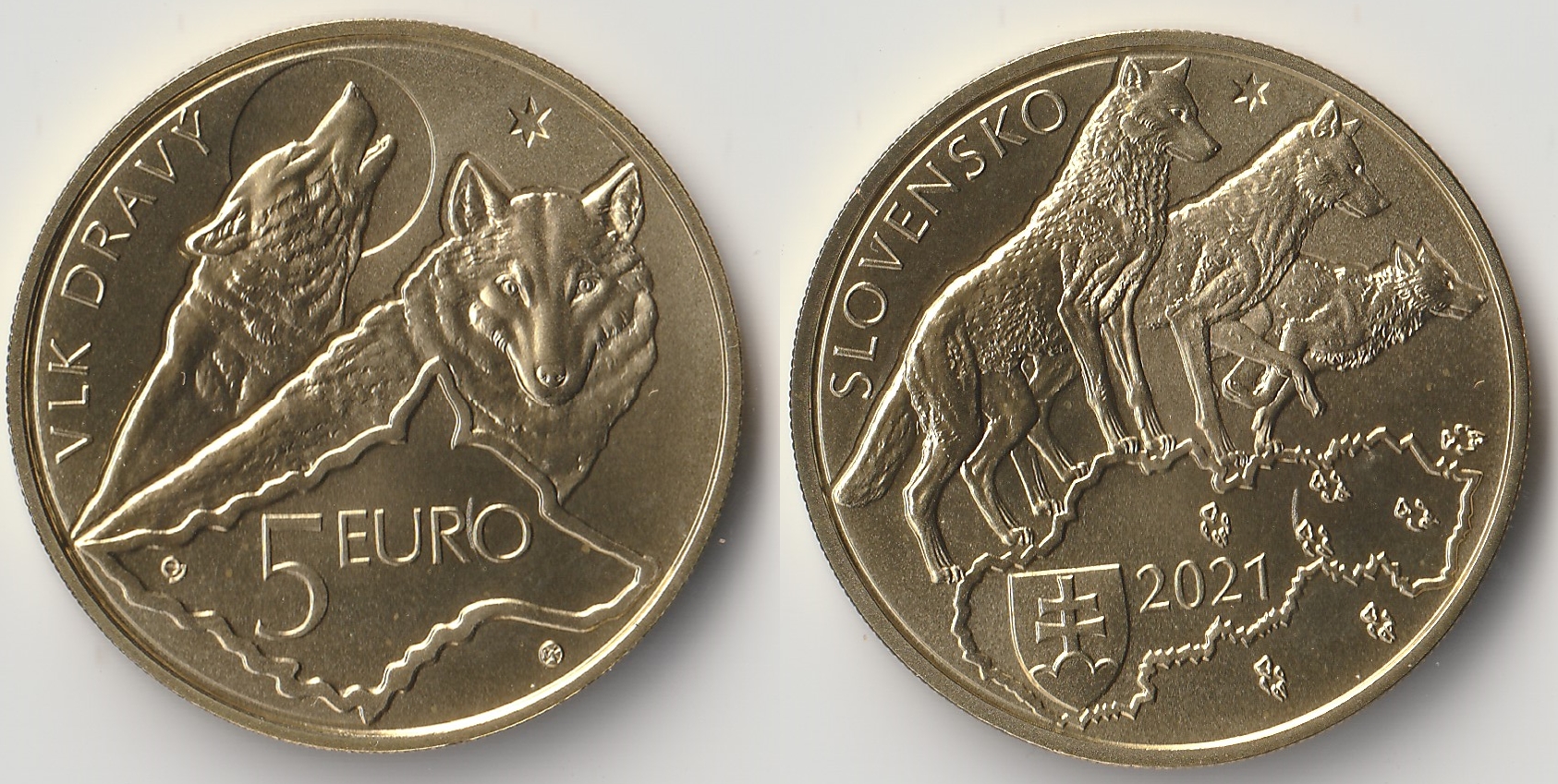 2021 slovakia 5 euro wolves.jpg
