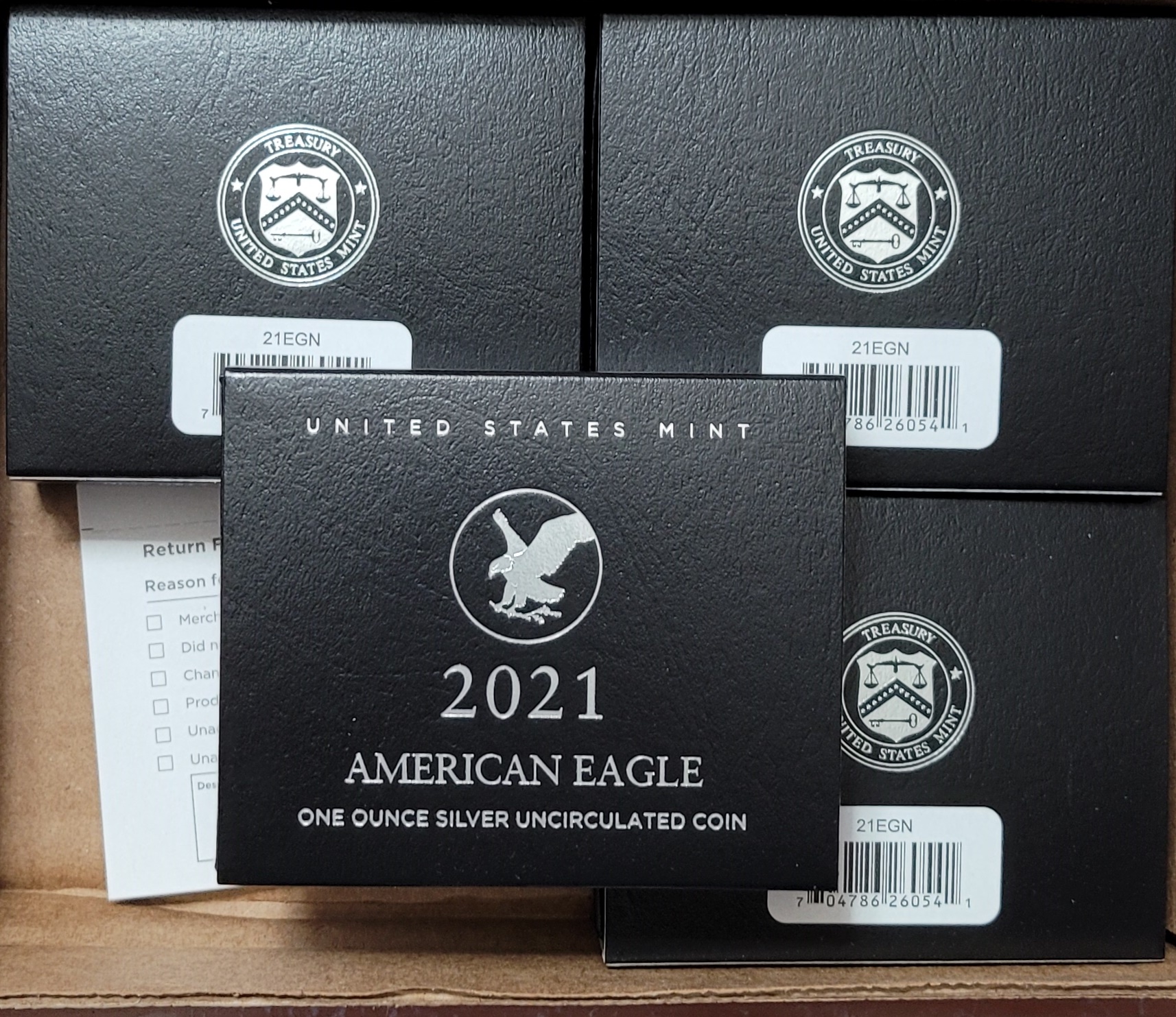 2021-W UNC  C.jpg