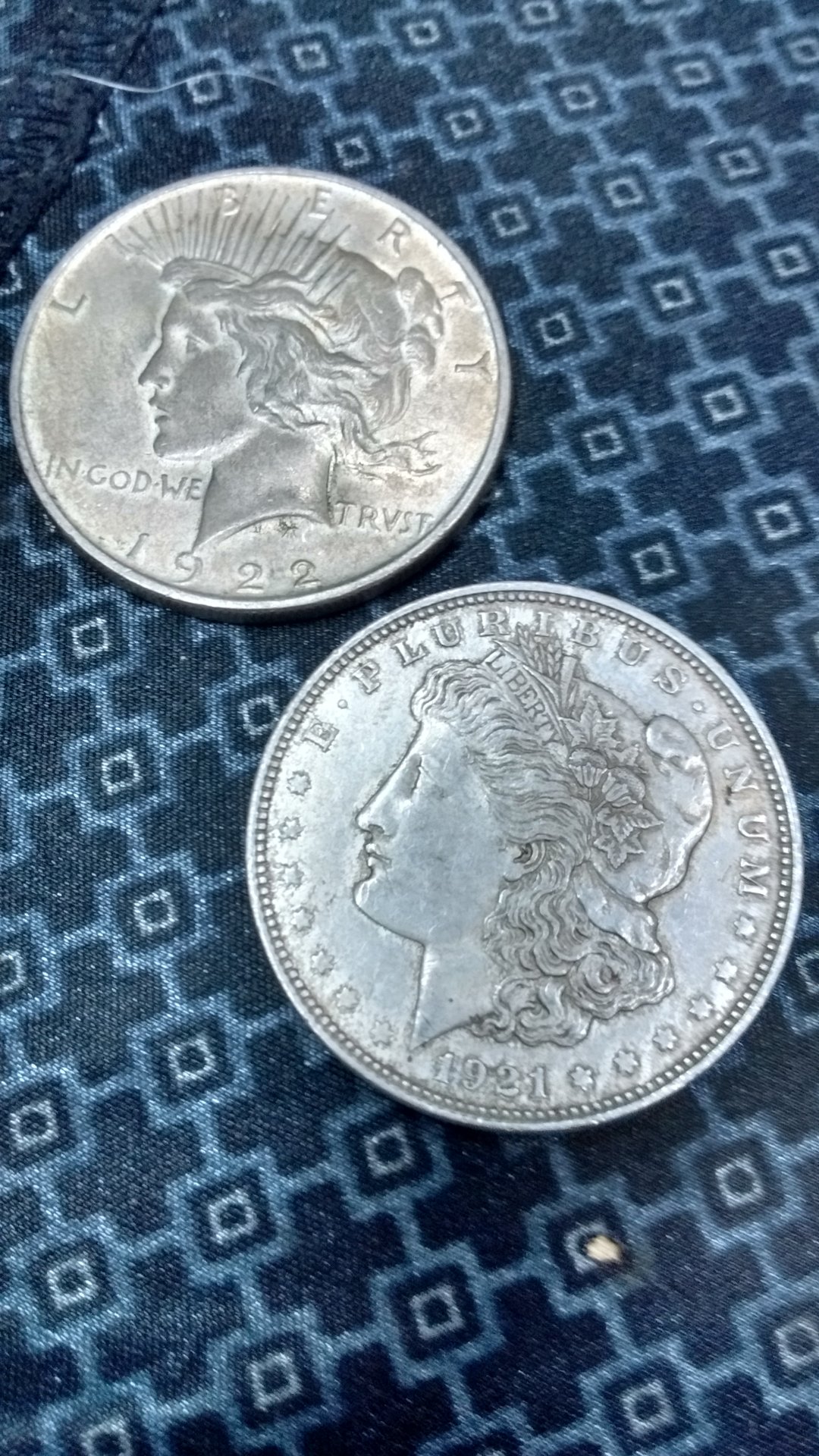 21' Dollars obv.jpg