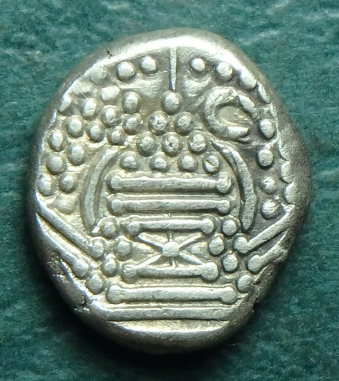 225-650 Sasanian rev.JPG