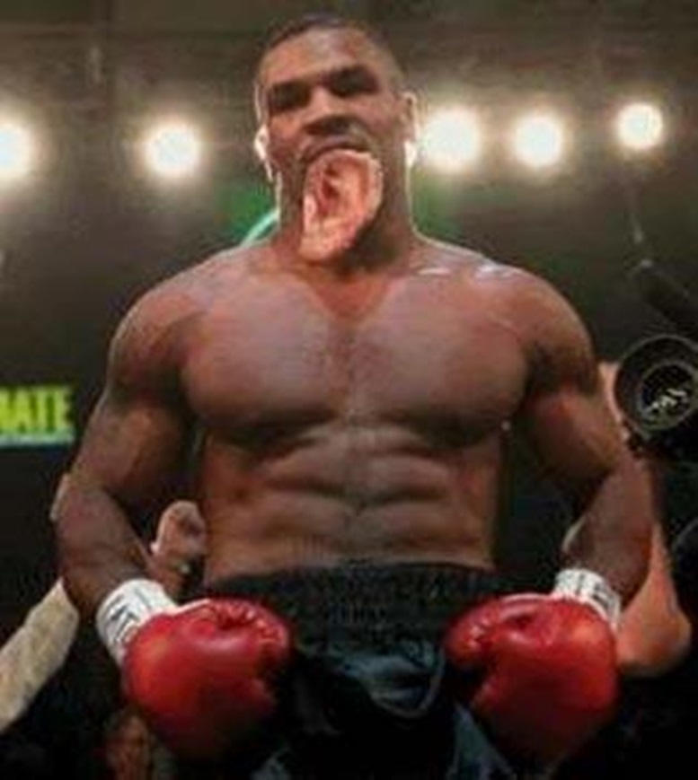 2829478190_tyson_ear_bite_answer_4_xlarge.jpg